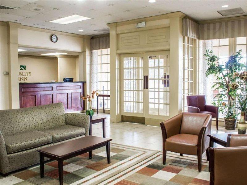Red Roof Inn Dunn Bagian luar foto