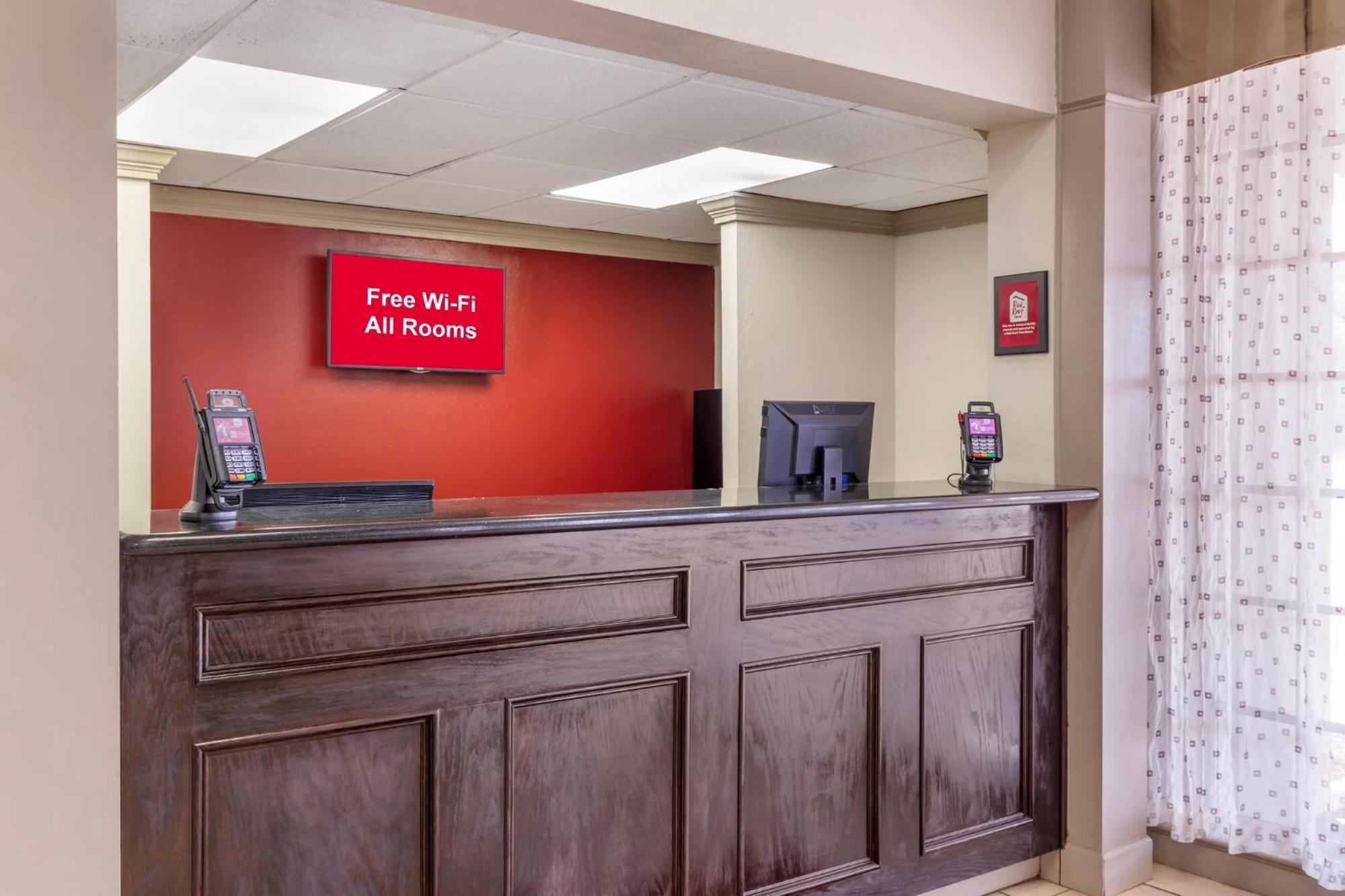 Red Roof Inn Dunn Bagian luar foto