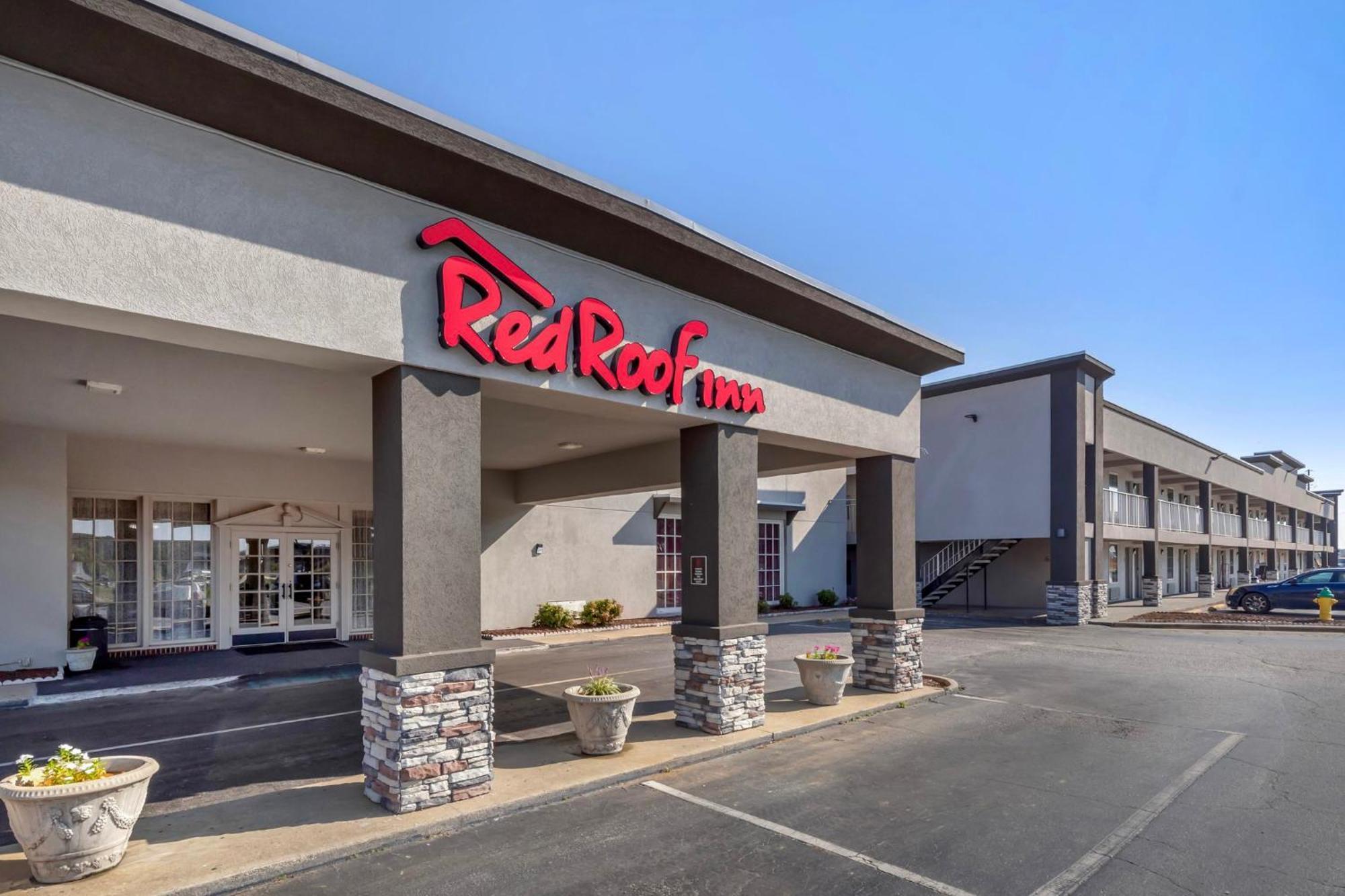 Red Roof Inn Dunn Bagian luar foto